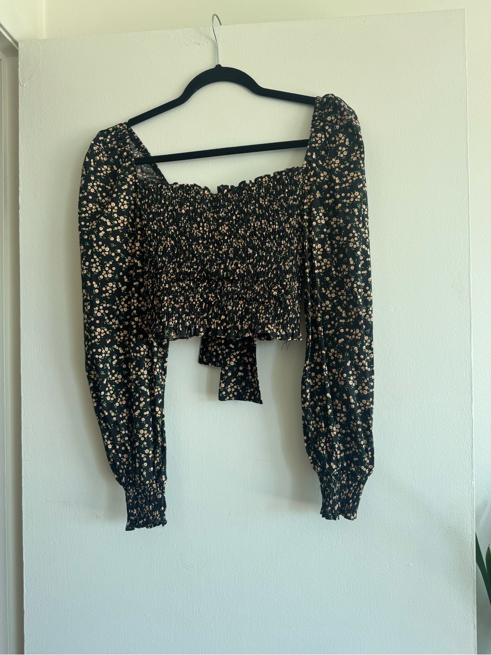 Avantlook Black Floral Smocked Long-Sleeve Crop Top with Tie Back